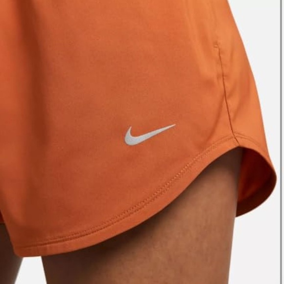 NWT • NIke • Women's Dri-FIT • Ultra High-Waisted, Loose Fit • 3" • Brief-Lined - Picture 3 of 9